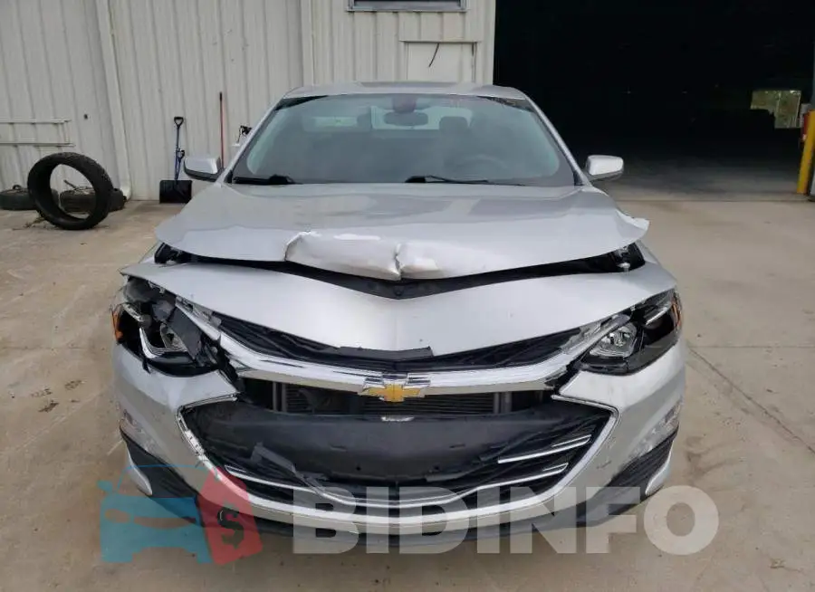 1G1ZD5ST3LF111359 Photo# 5