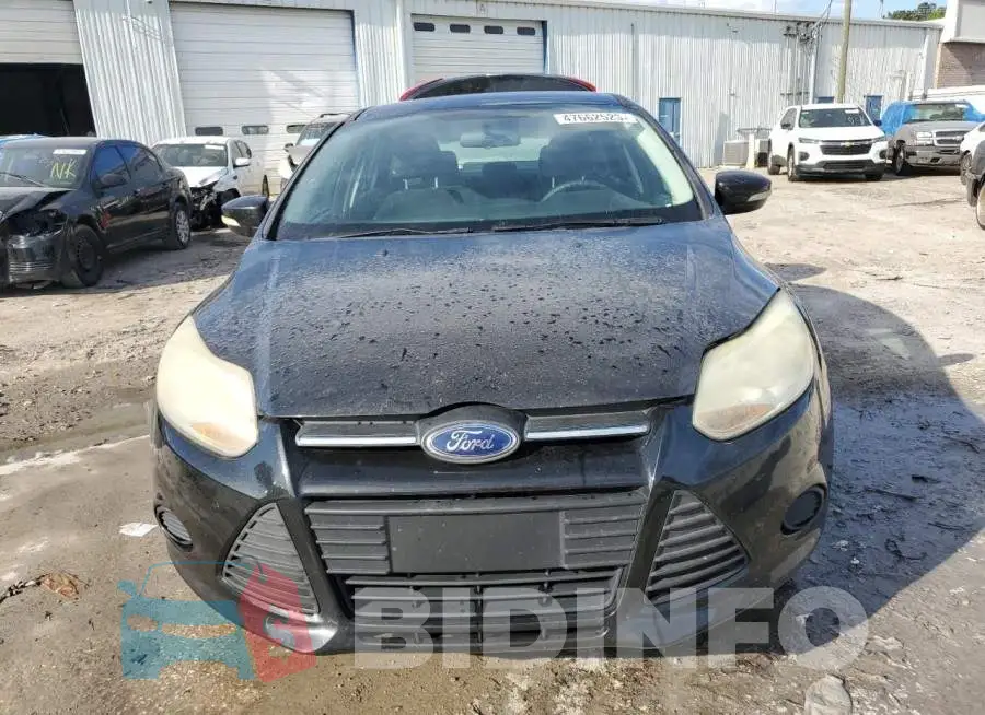 1FADP3F28EL172747 Photo# 5