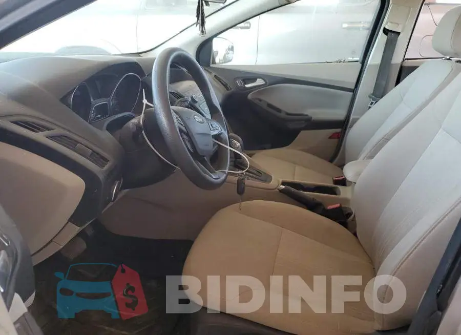 1FADP3F2XJL237429 Photo# 7