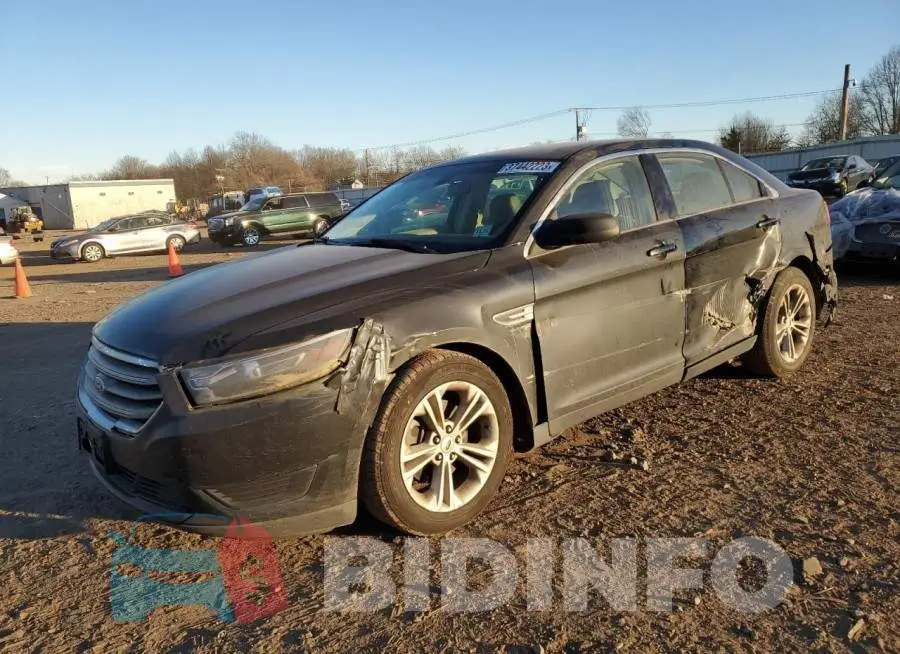 1FAHP2D88JG134182 Photo# 1