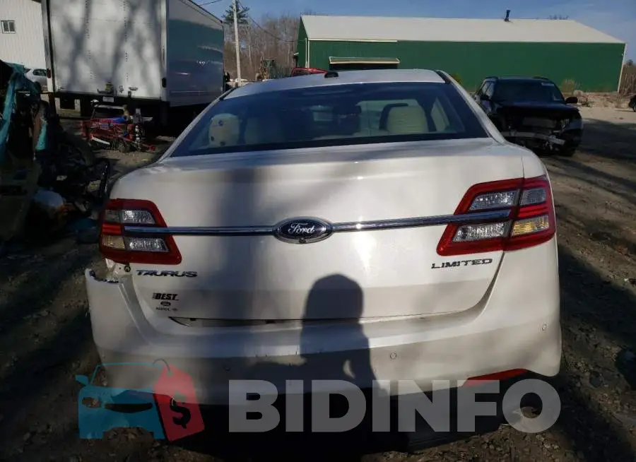 1FAHP2F83EG151815 Photo# 6