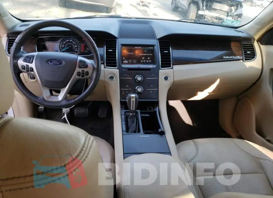 1FAHP2F83EG151815 Photo# 8