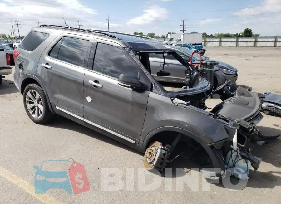 1FM5K8F82JGB32919 Photo# 4