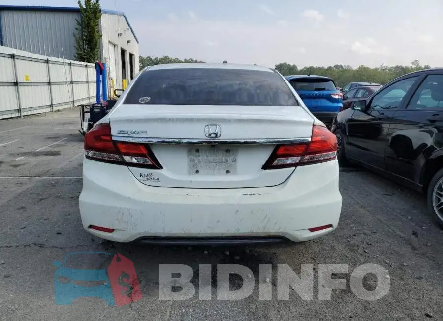 19XFB2F50FE045765 Photo# 6