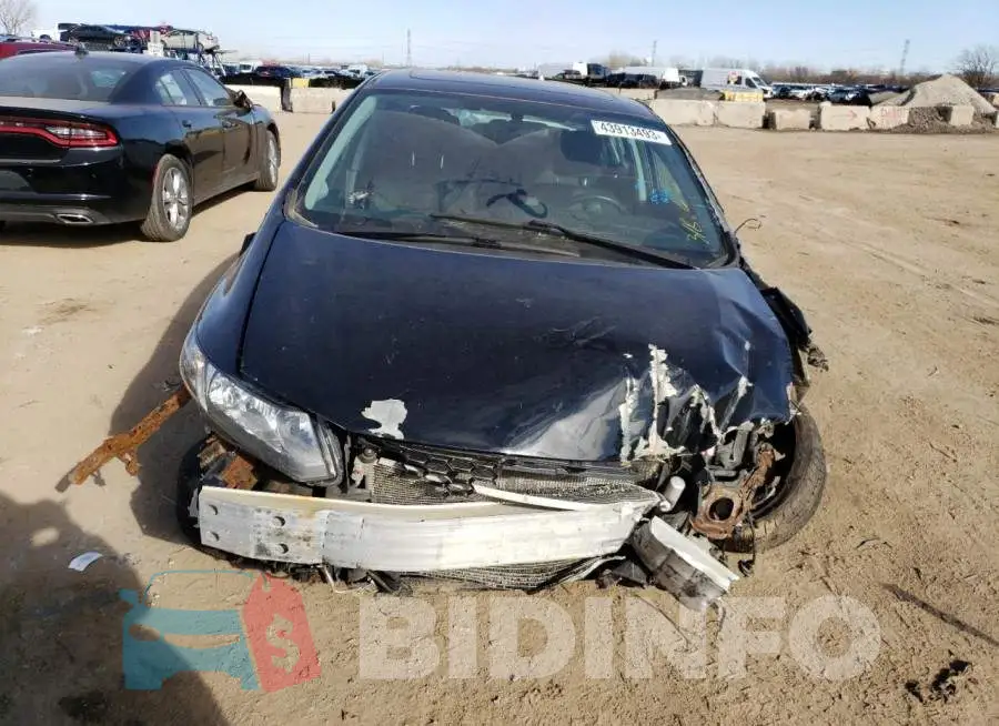 19XFB2F96EE001366 Photo# 5