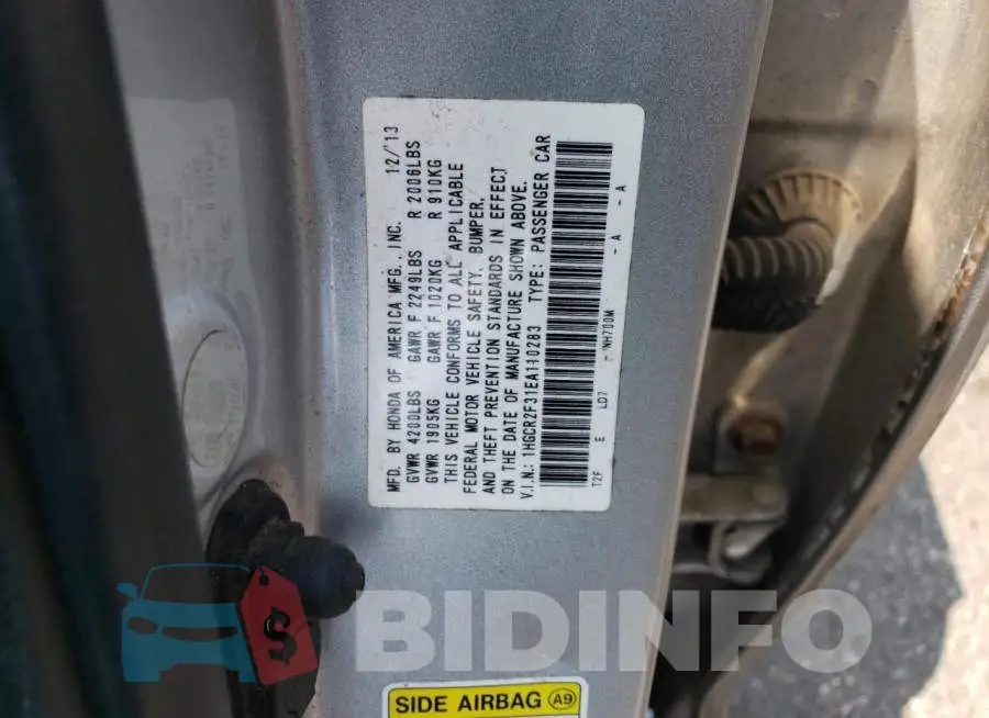 1HGCR2F31EA110283 Photo# 13