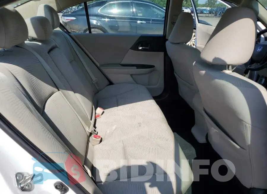 1HGCR2F36HA281860 Photo# 10