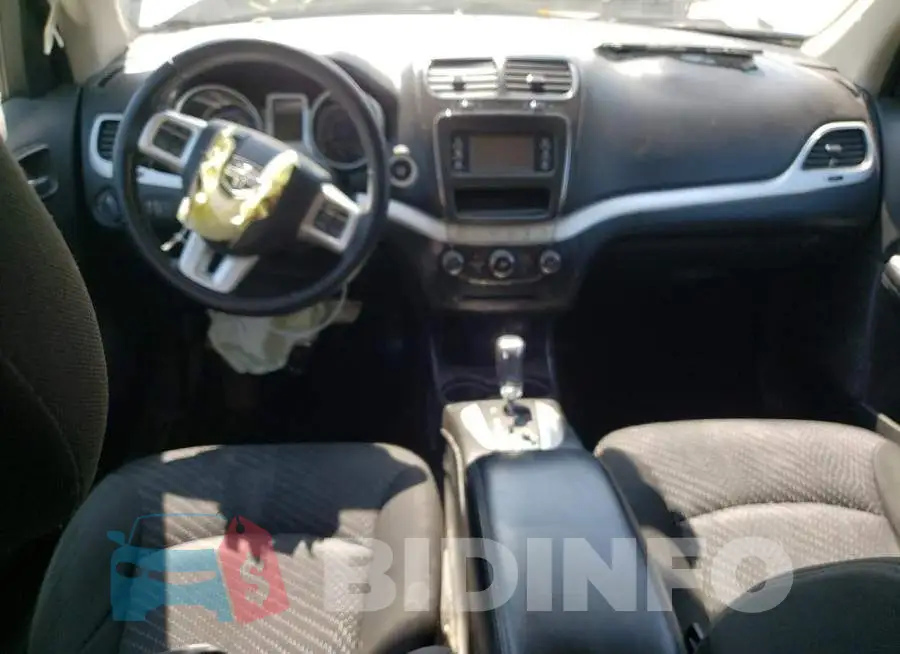 3C4PDCAB7JT385100 Photo# 8