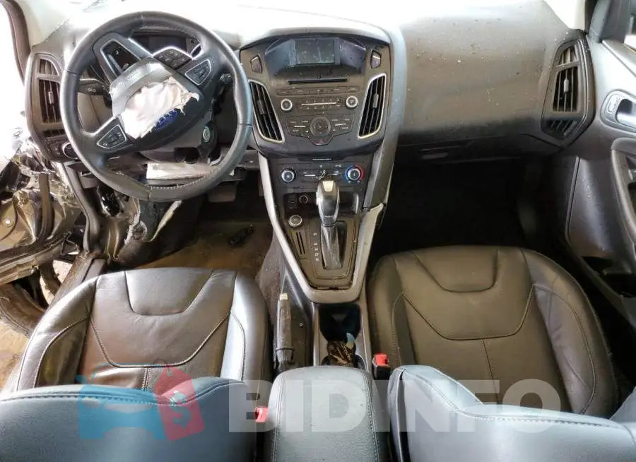 1FADP3F22GL241693 Photo# 8
