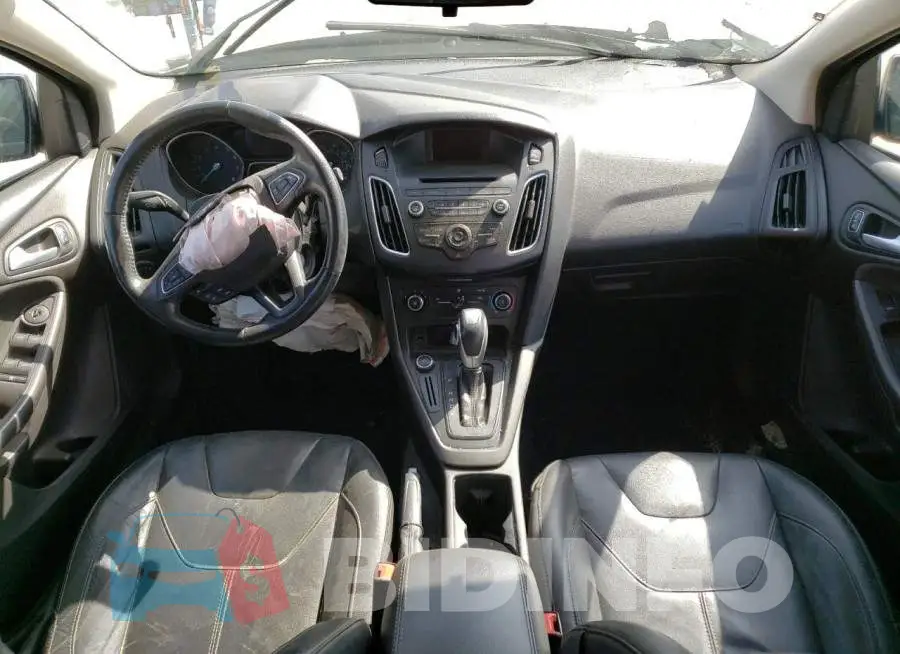1FADP3F25GL268080 Photo# 8