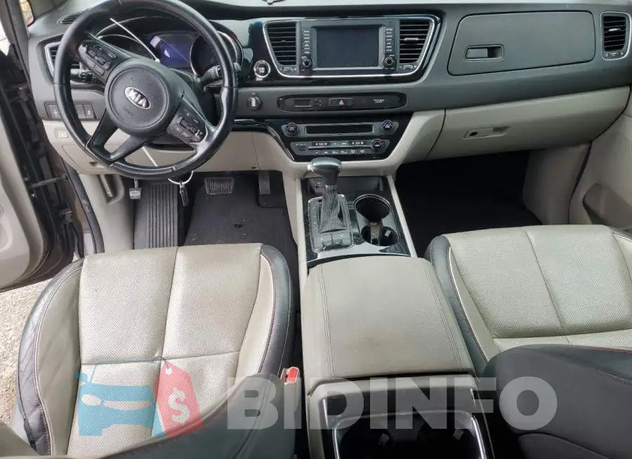 KNDMC5C19H6281427 Photo# 8