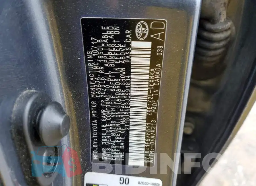 2T1BURHE3JC991834 Photo# 12