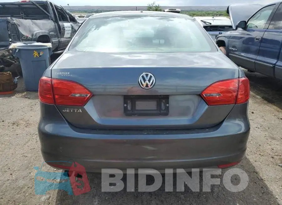 3VW2K7AJ7EM299149 Photo# 6