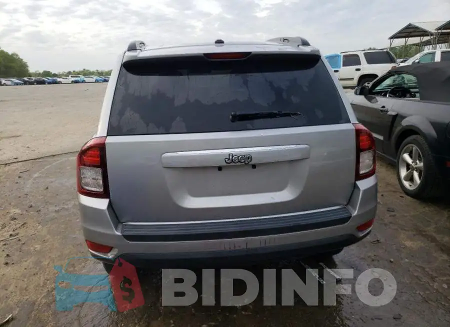 1C4NJCBA5GD687828 Photo# 6