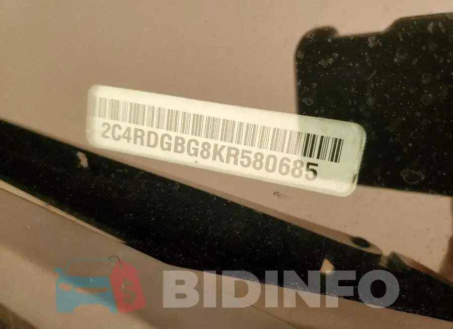 2C4RDGBG8KR580685 Photo# 13