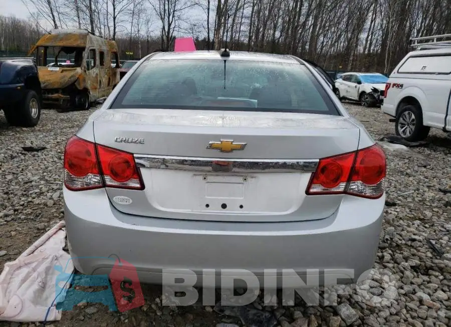 1G1PA5SG6F7189863 Photo# 6