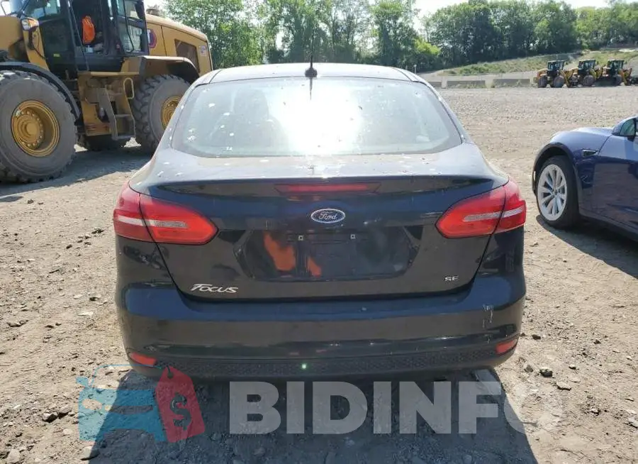 1FADP3F22FL208482 Photo# 6
