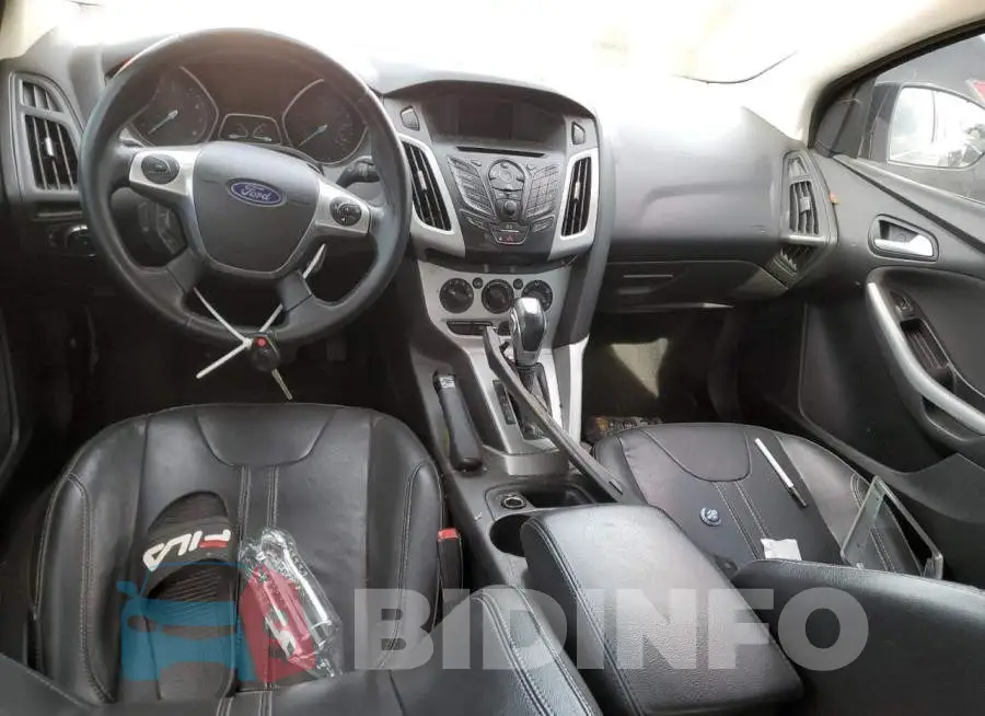 1FADP3F27EL210971 Photo# 8