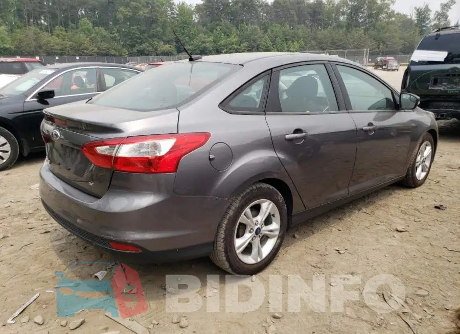 1FADP3F27EL402410 Photo# 3
