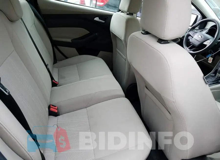 1FADP3K24HL264366 Photo# 6