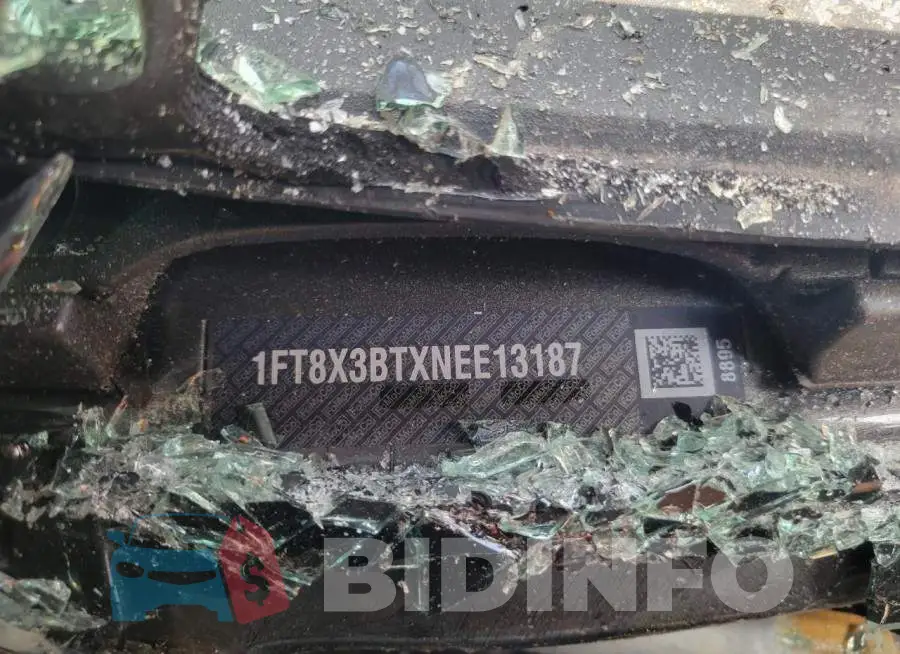1FT8X3BTXNEE13187 Photo# 12