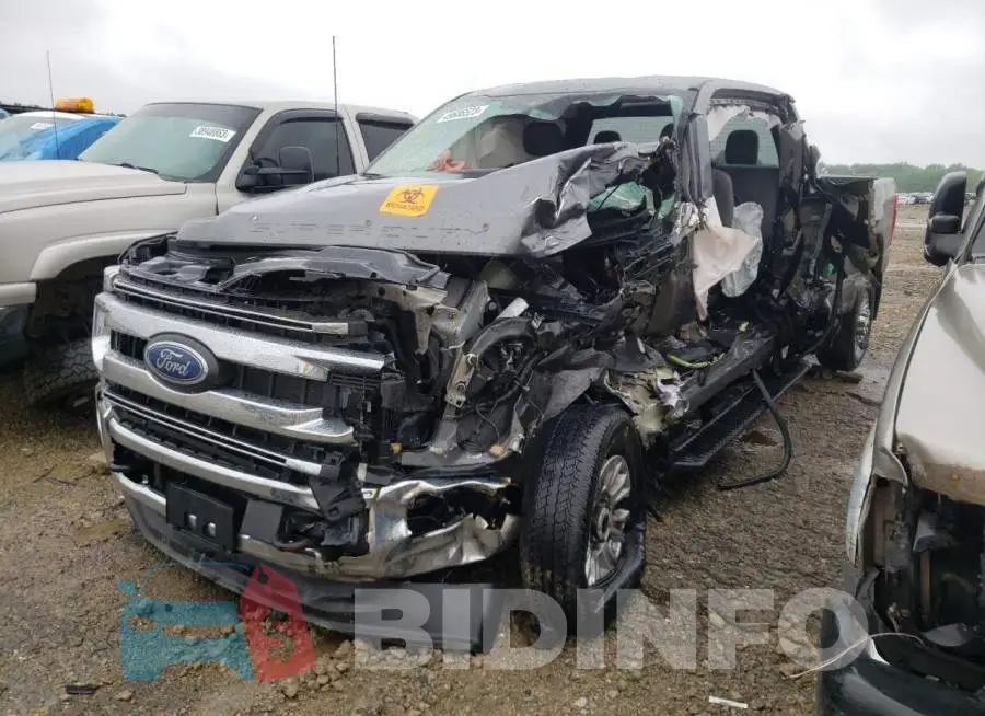 1FT8X3BTXNEE13187 Photo# 1