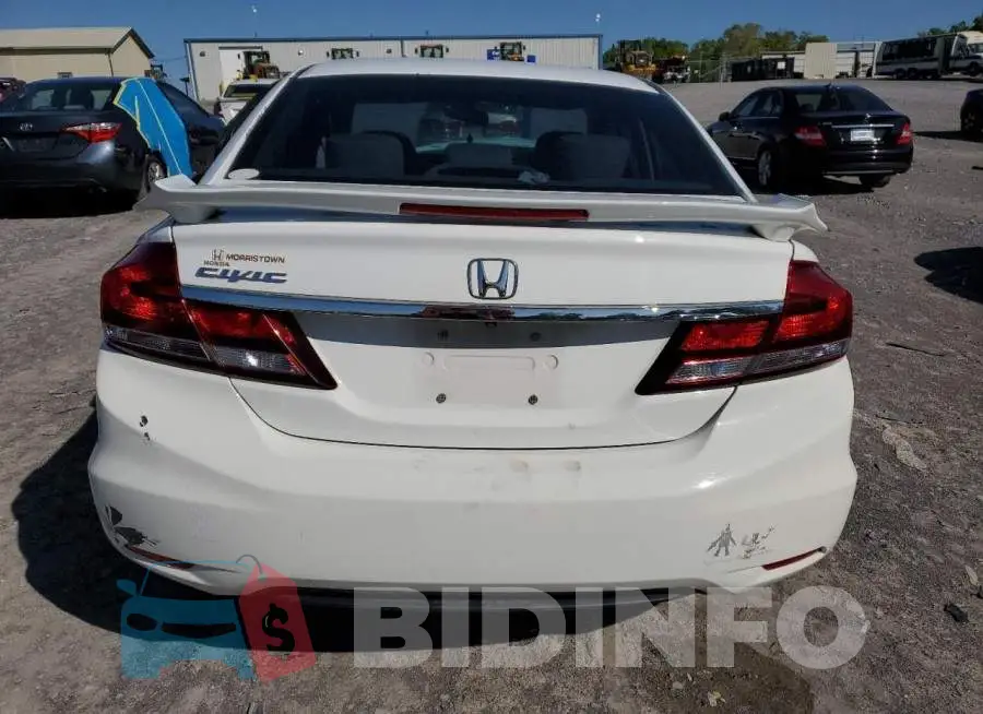 19XFB2F57EE009716 Photo# 6