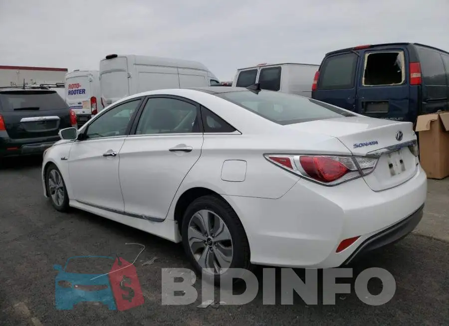 KMHEC4A44FA125801 Photo# 2