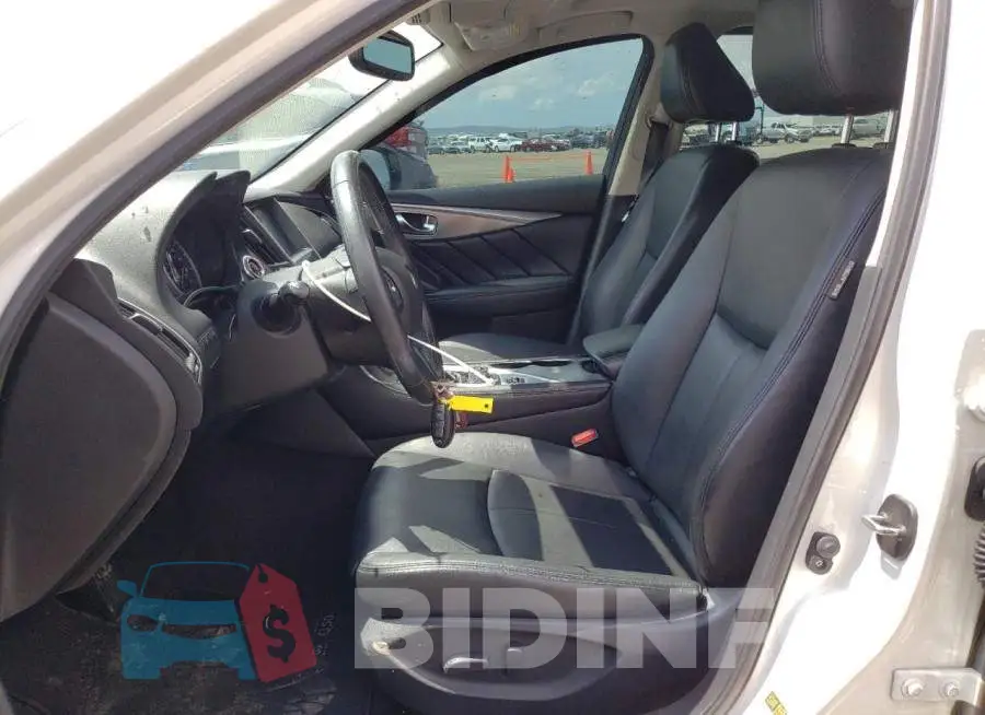 JN1BV7AP2FM353052 Photo# 7