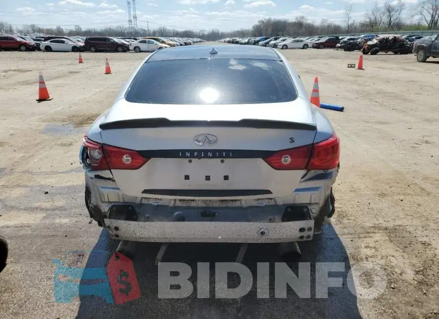 JN1BV7AR0FM392532 Photo# 6