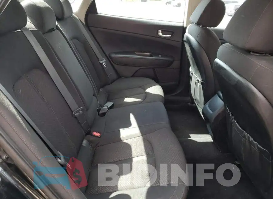5XXGT4L37GG084149 Photo# 10