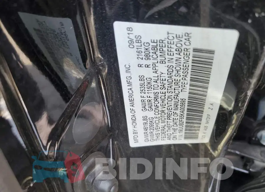 19UUB2F65KA005695 Photo# 12