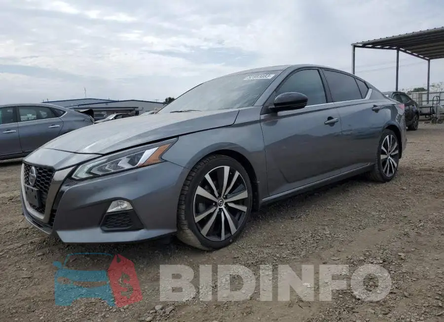 1N4BL4CV6KC180221 Photo# 1