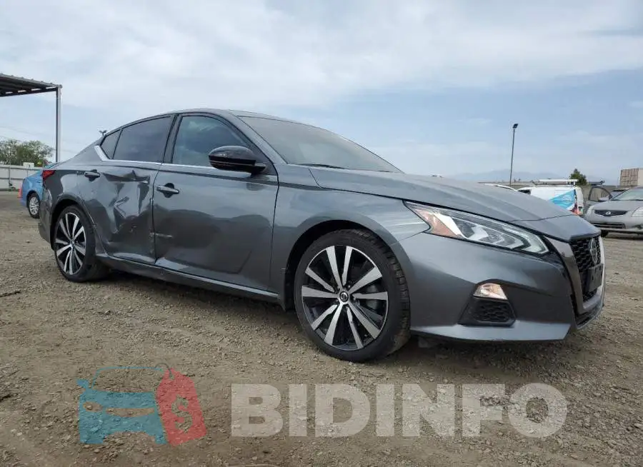 1N4BL4CV6KC180221 Photo# 4