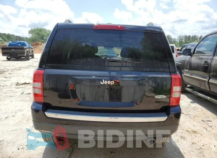 1C4NJPFA5HD157622 Photo# 6