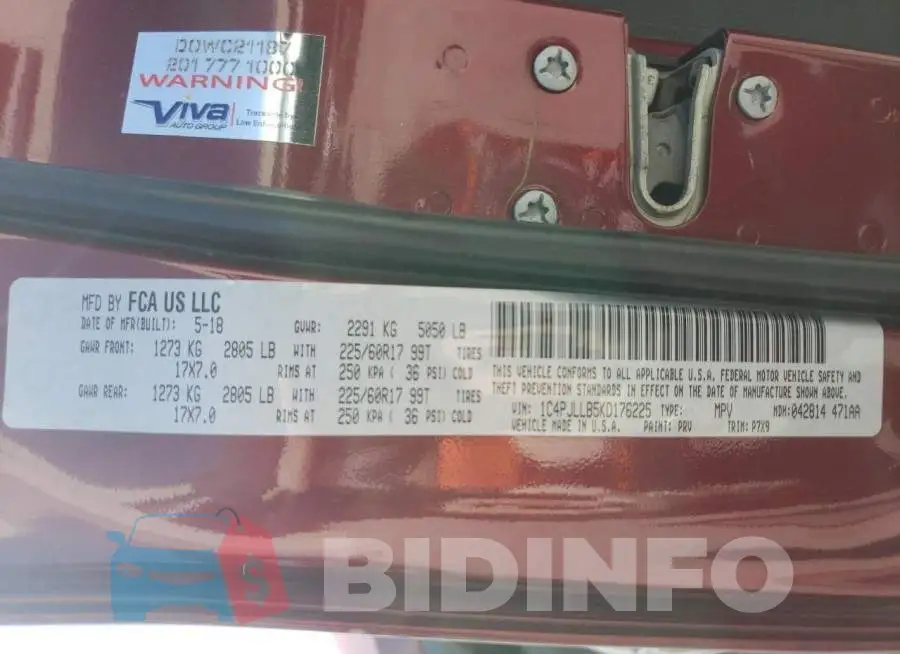 1C4PJLLB5KD176225 Photo# 14