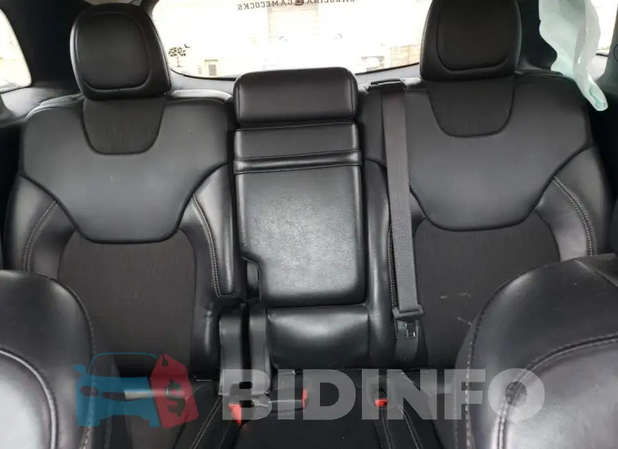 1C4PJLLB7JD584322 Photo# 10