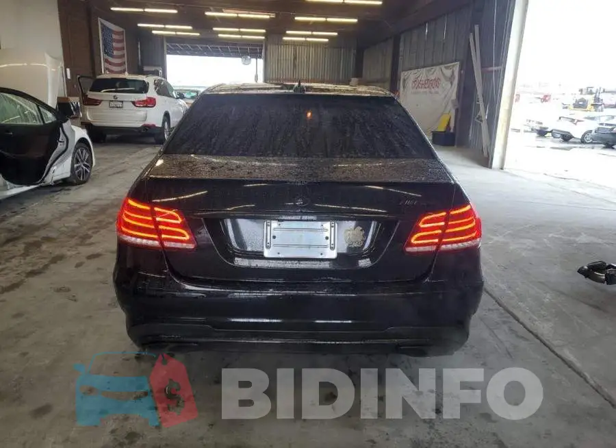 WDDHF8JB2EA896261 Photo# 6