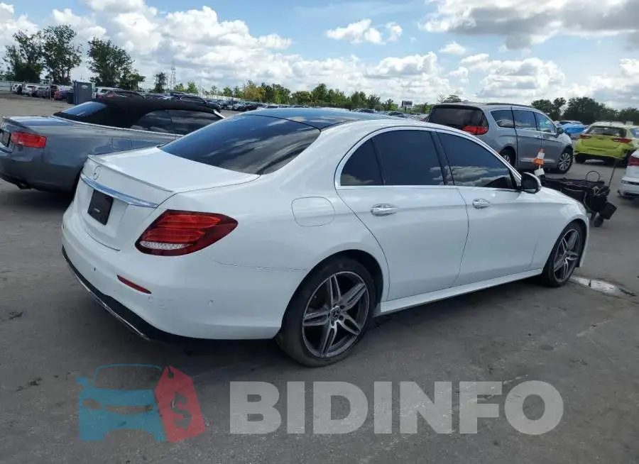 WDDZF4JB4HA244128 Photo# 3