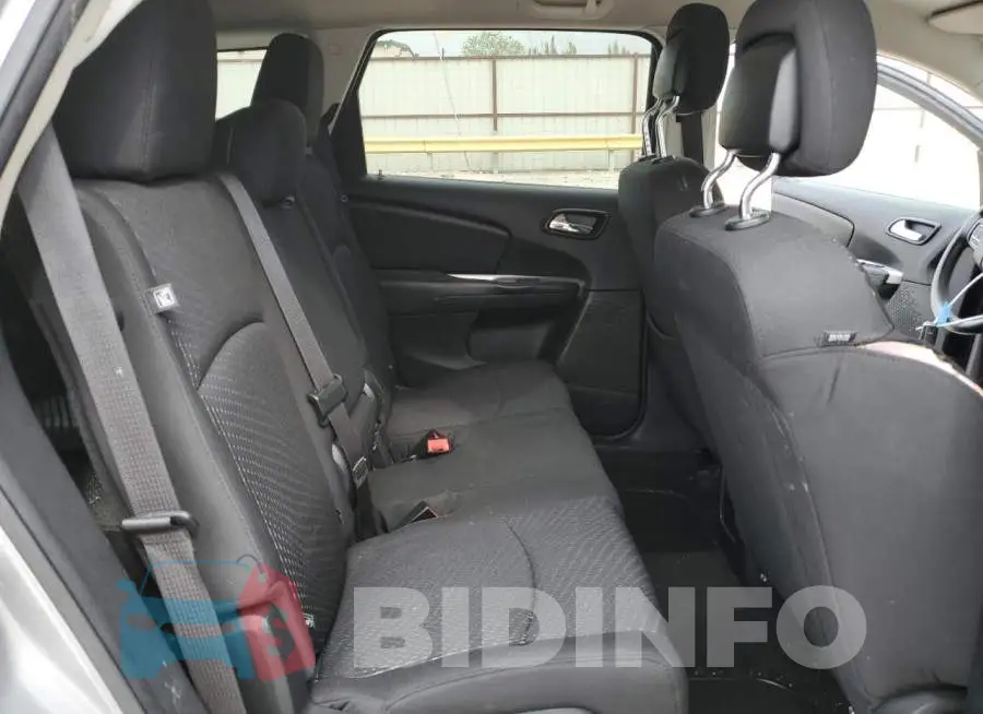 3C4PDCAB7JT520026 Photo# 11