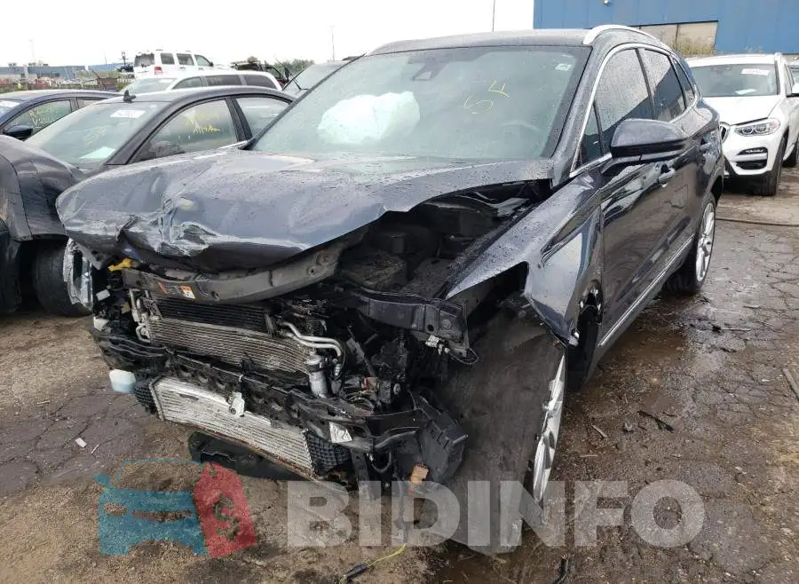 5LMCJ1A90FUJ20842 Photo# 2