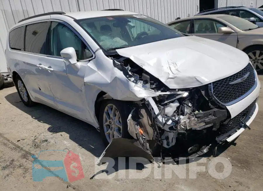 2C4RC1BGXNR147244 Photo# 4
