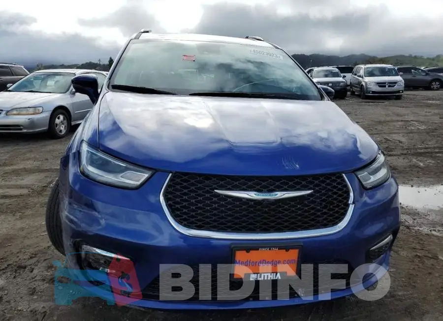 2C4RC1L73MR569188 Photo# 5