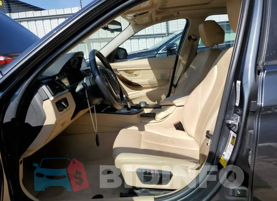 WBA3A5G59FNS86674 Photo# 7