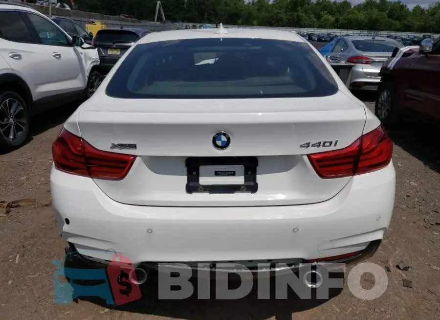 WBA4J7C5XKBM75562 Photo# 6