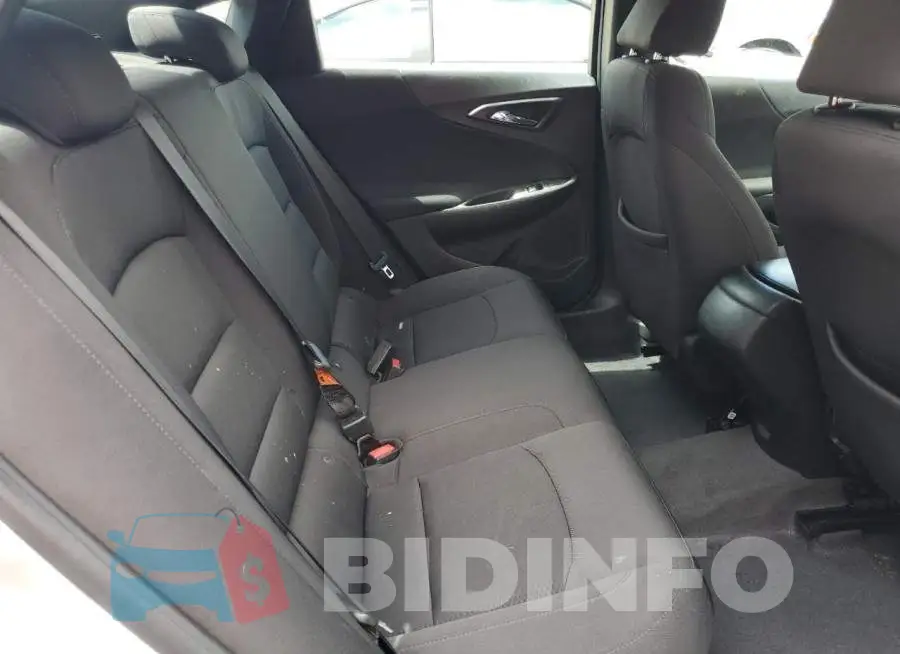 1G1ZB5ST2KF160167 Photo# 10