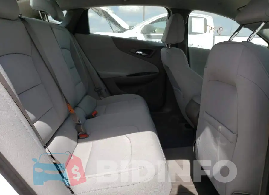 1G1ZB5ST9KF204875 Photo# 6