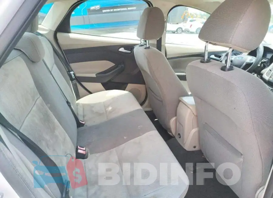 1FADP3F20EL378354 Photo# 10