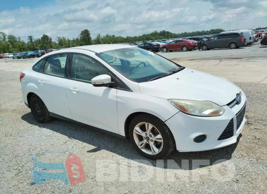 1FADP3F20EL378354 Photo# 4