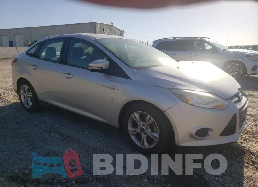 1FADP3F22EL360115 Photo# 4
